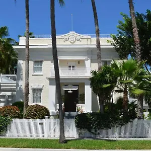 Weatherstation Circa 1911 Bed and breakfast