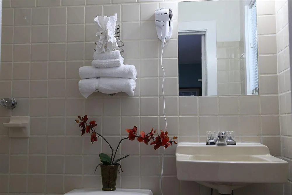 Seashell Motel And International Hostel Key West USA